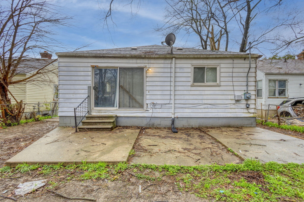 19435 Mccormick Street - Photo 15