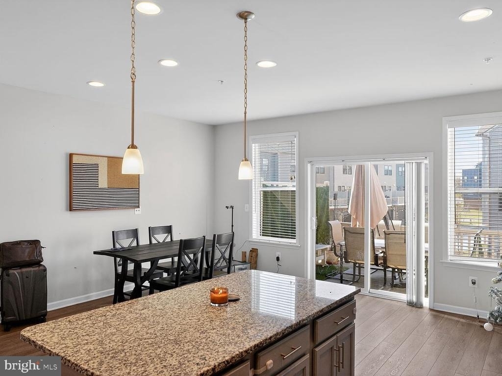 10321 Vista Meadow Way - Photo 5