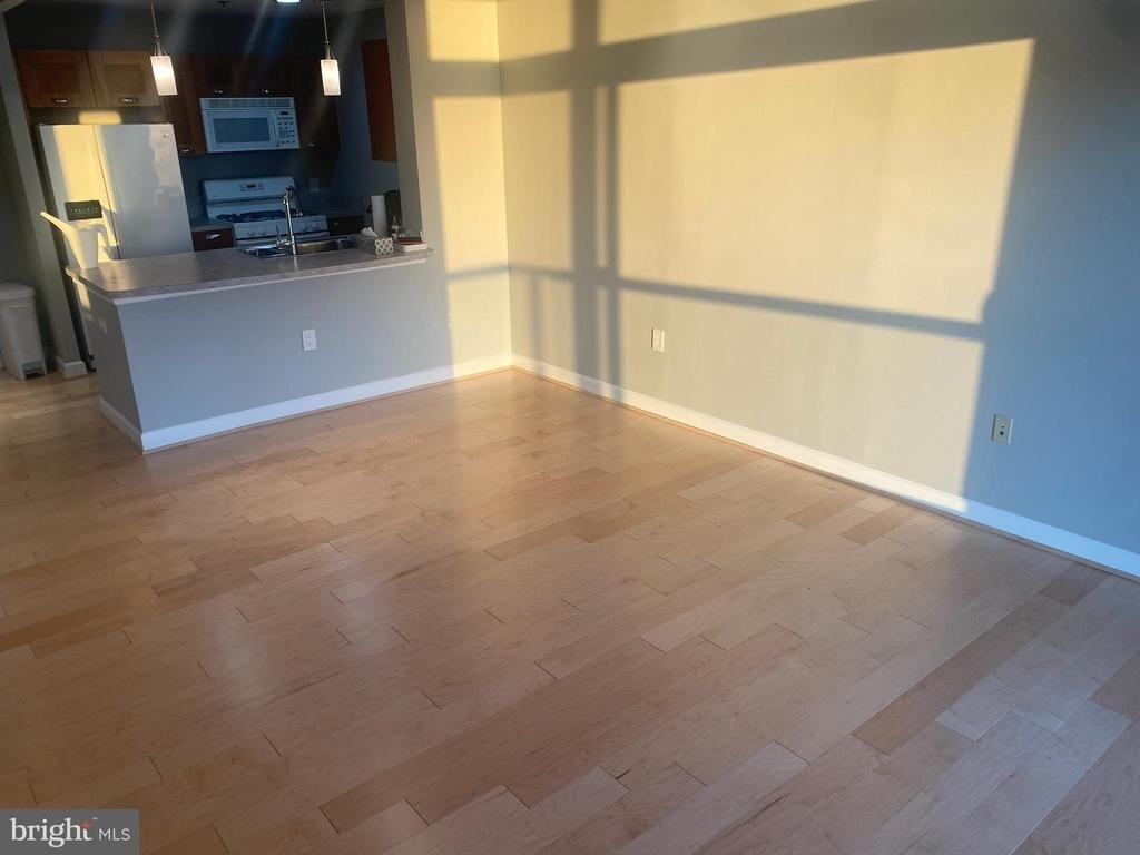 5750 Bou Avenue - Photo 3