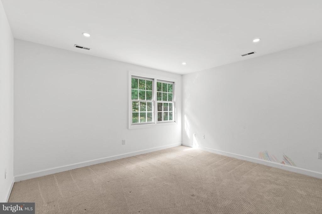 14216 Cervantes Avenue - Photo 38