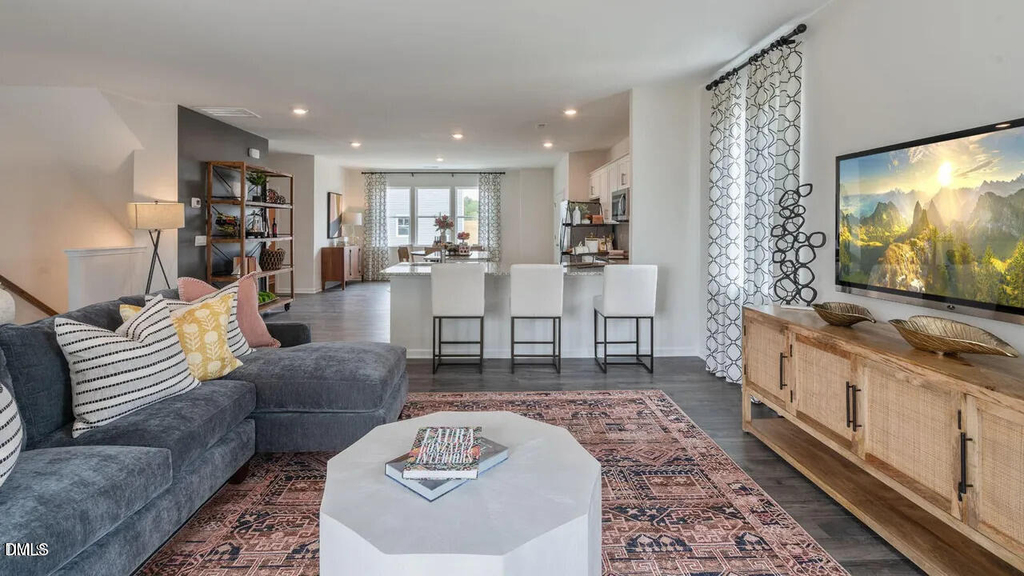 721 Lucky Clover Way - Photo 4