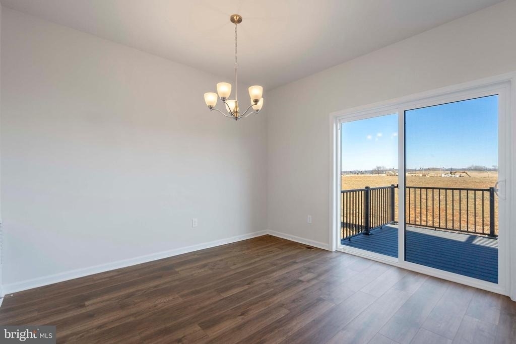 462 Tiller Street - Photo 12