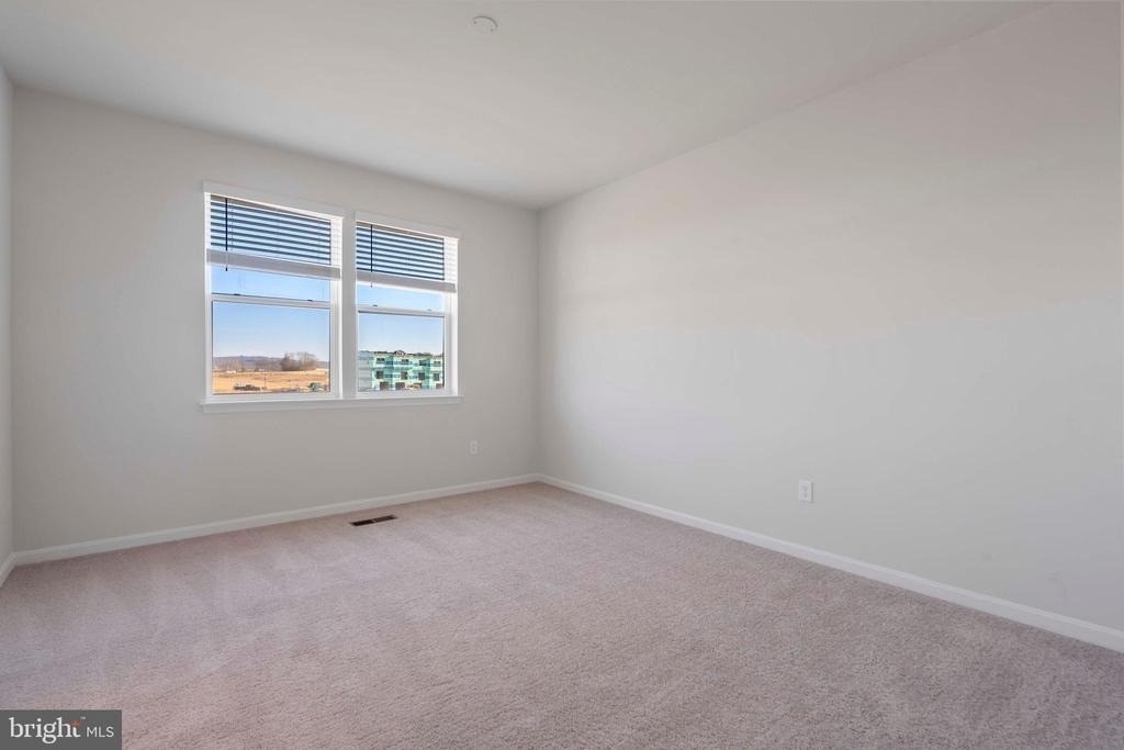 462 Tiller Street - Photo 15