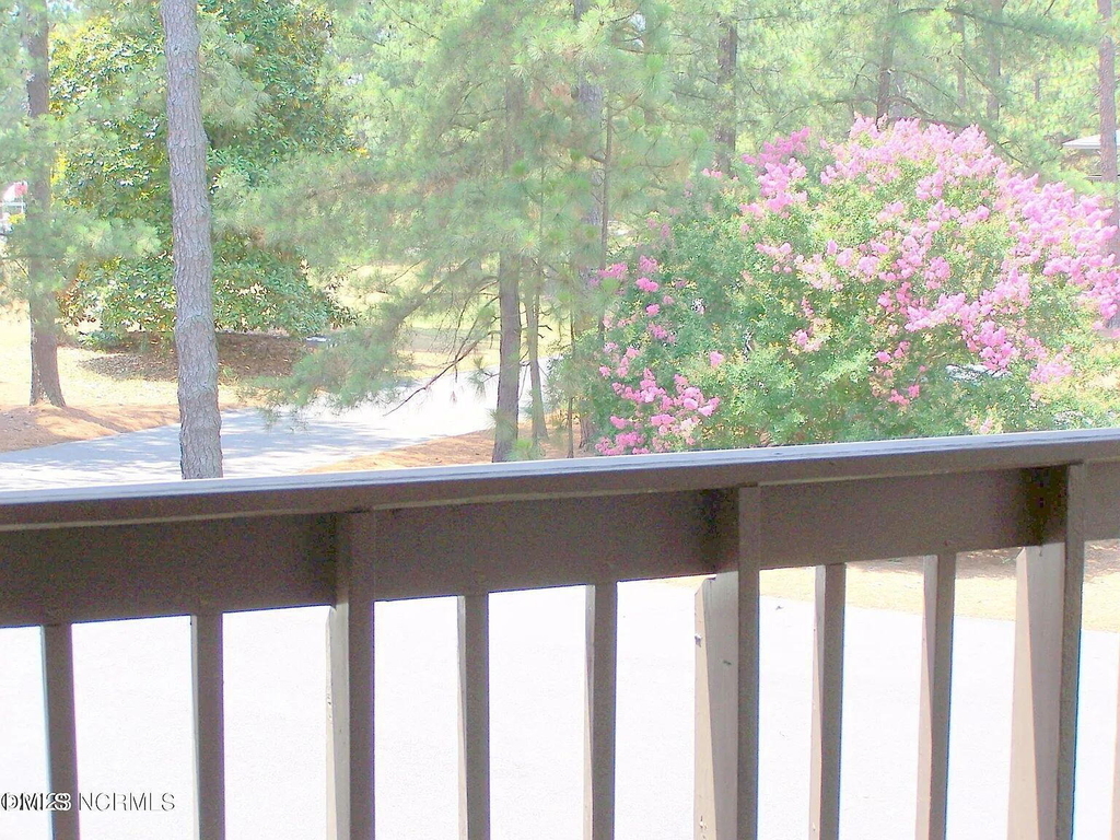 220 Foxkroft Drive - Photo 19