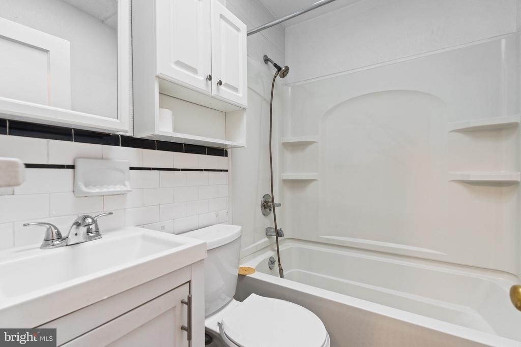 3700 Woodridge Road - Photo 12