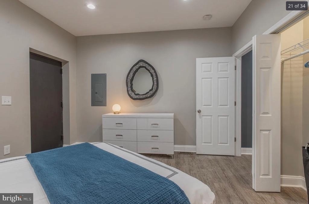 3221 Noble St. - Photo 5
