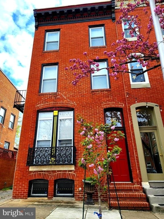 107 S Collington Avenue - Photo 3
