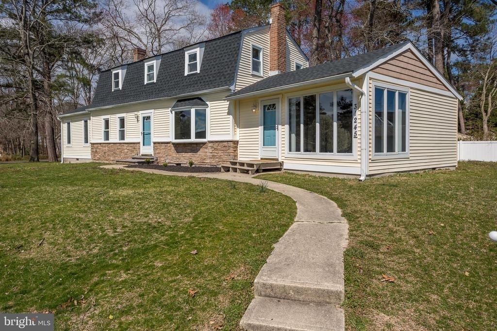 31245 Mohican Drive - Photo 1