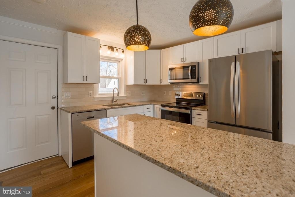 31245 Mohican Drive - Photo 16