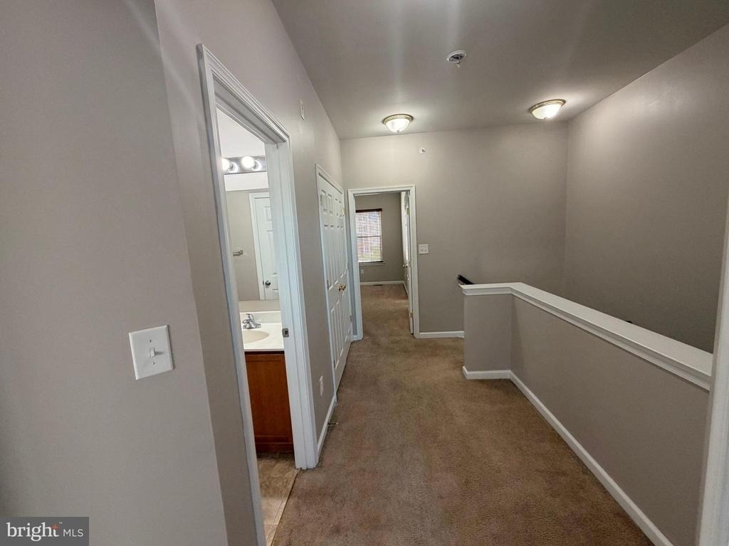 1331 Parish Avenue - Photo 29
