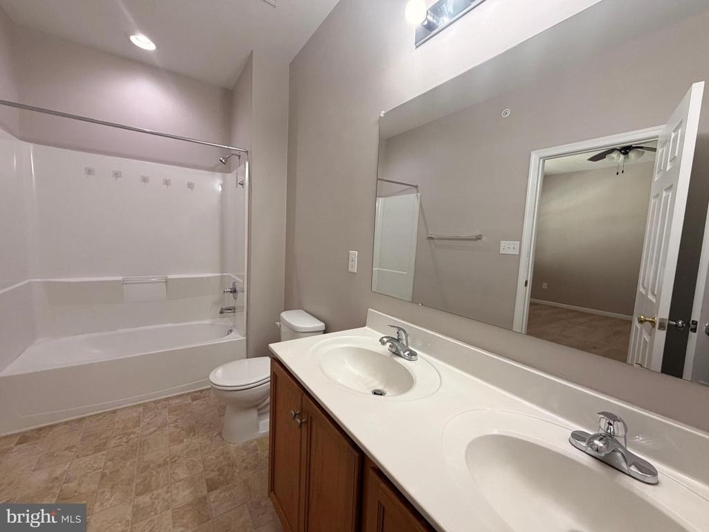 1331 Parish Avenue - Photo 21