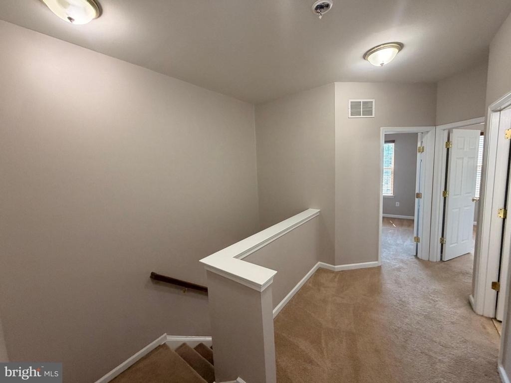 1331 Parish Avenue - Photo 30