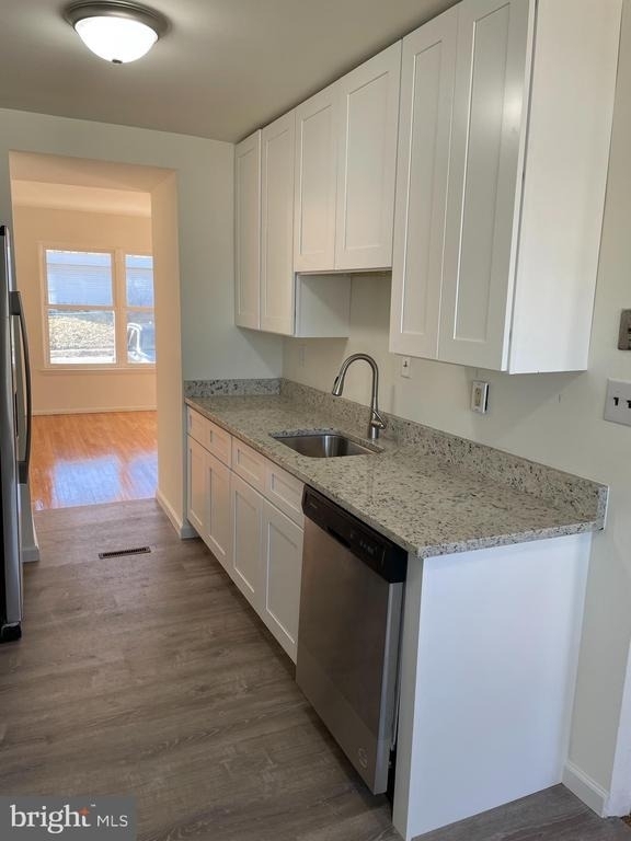 28 Keith Street - Photo 5