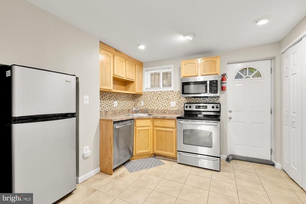 1632 New Jersey Avenue Nw - Photo 7