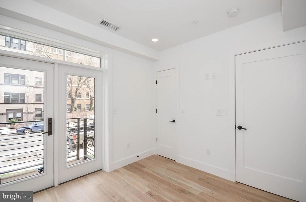 3514 13th Street Nw - Photo 17