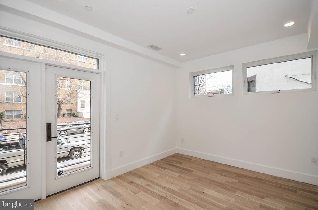 3514 13th Street Nw - Photo 8