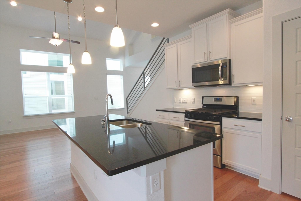 1507 Homespun Rd - Photo 9