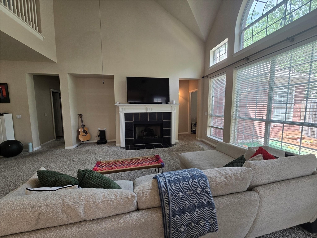 10620 Chestnut Ridge Rd - Photo 2