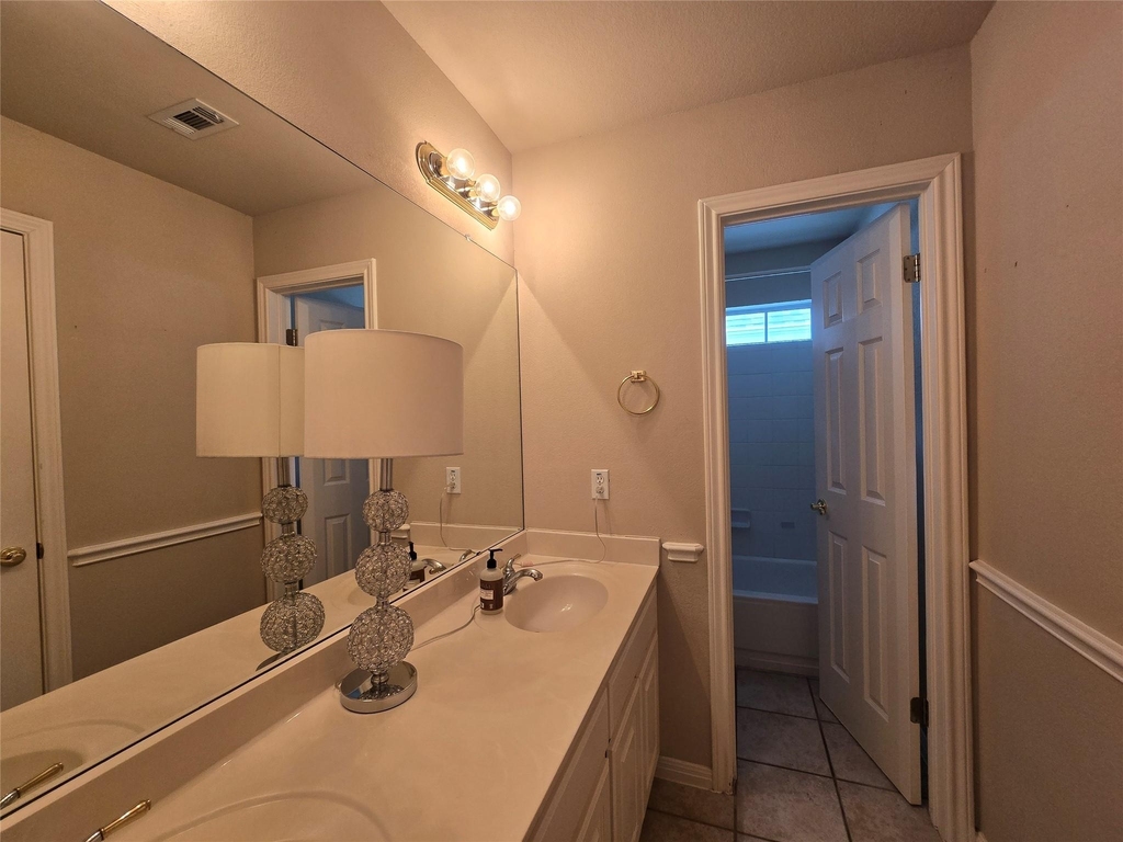 10620 Chestnut Ridge Rd - Photo 14
