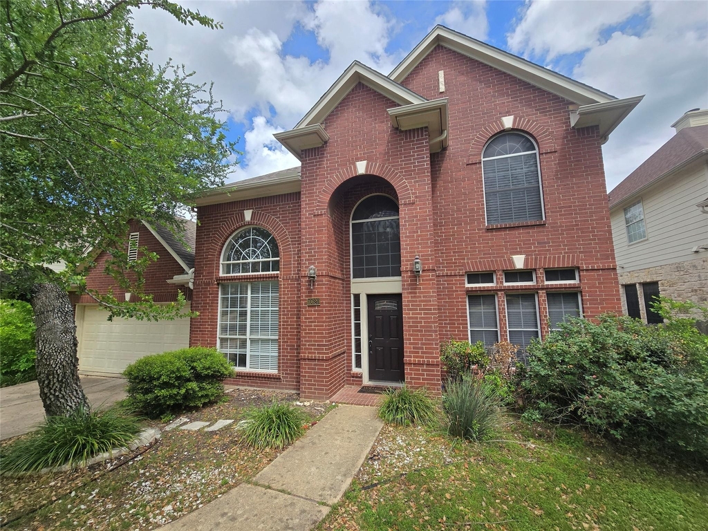 10620 Chestnut Ridge Rd - Photo 0