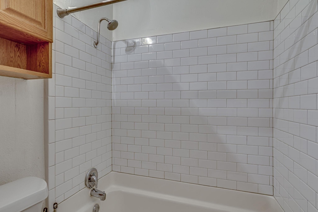 910 Duncan Ln - Photo 19