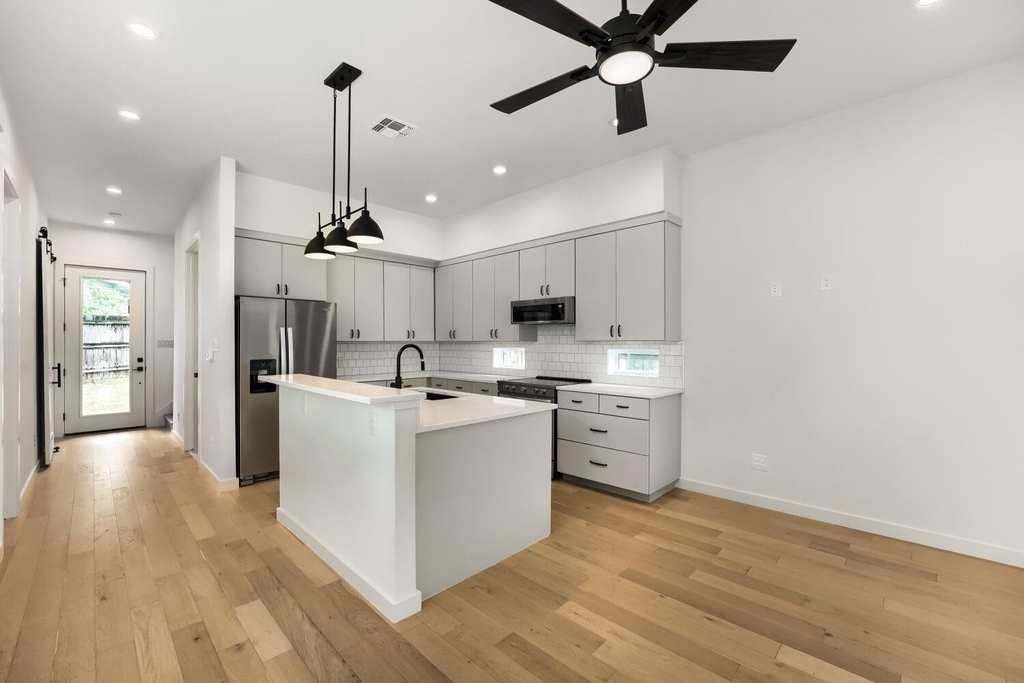 3204 Overcup Oak Dr - Photo 3