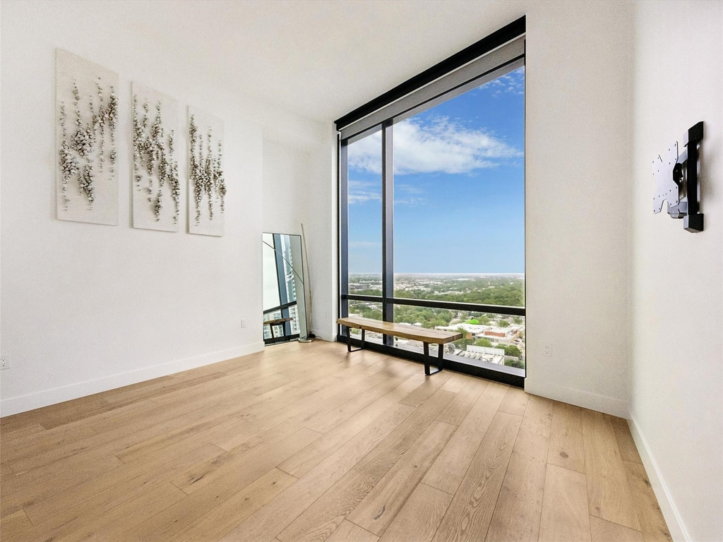 70 Rainey St - Photo 14
