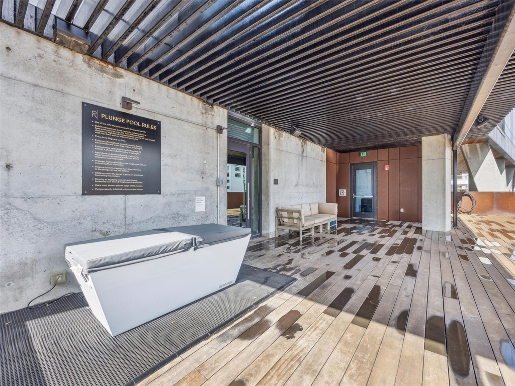 70 Rainey St - Photo 34