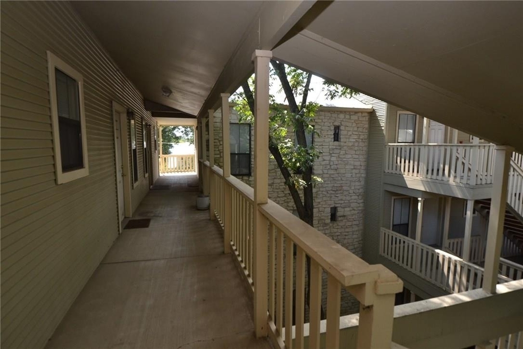 4401 Speedway - Photo 2