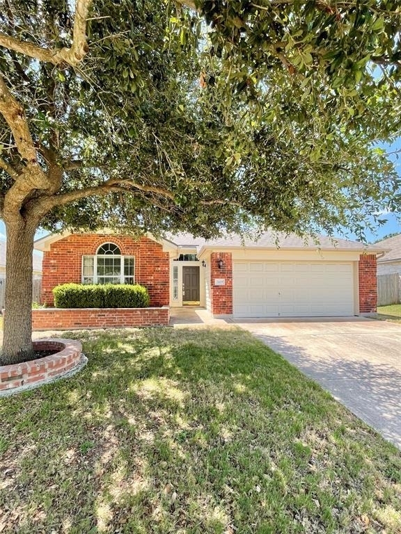 2409 Romeo Dr - Photo 0