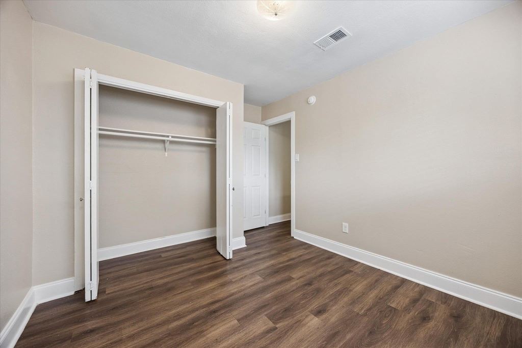 8329 Fathom Cir - Photo 21