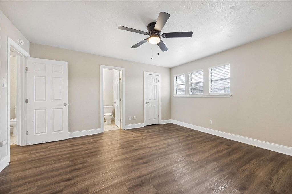 8329 Fathom Cir - Photo 15