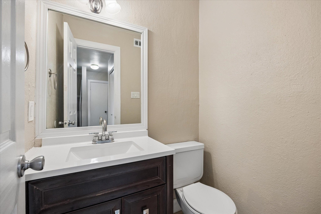 8329 Fathom Cir - Photo 13