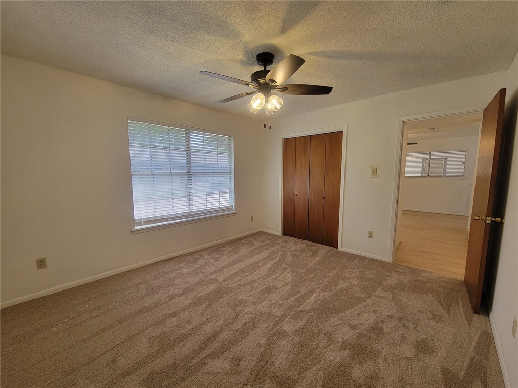 5806 Nassau Dr - Photo 11