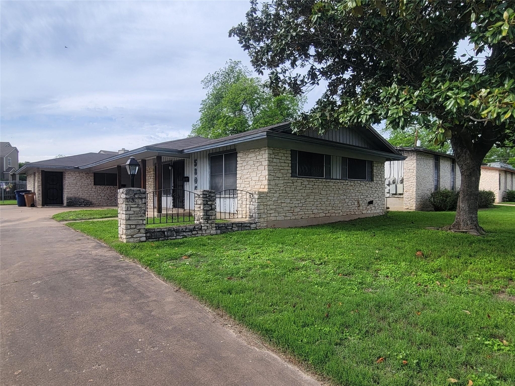 5806 Nassau Dr - Photo 18