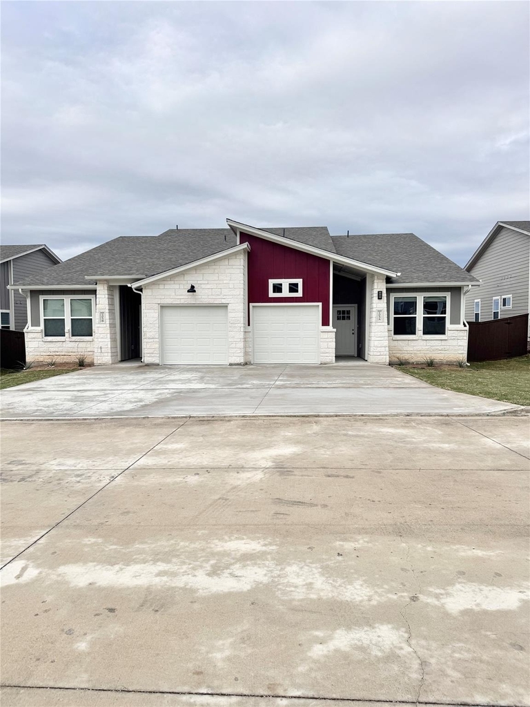 105 Zayd Ct - Photo 0