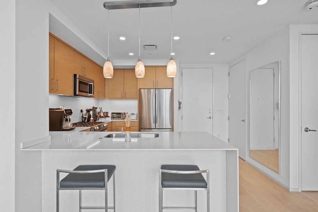 301 West Ave - Photo 11