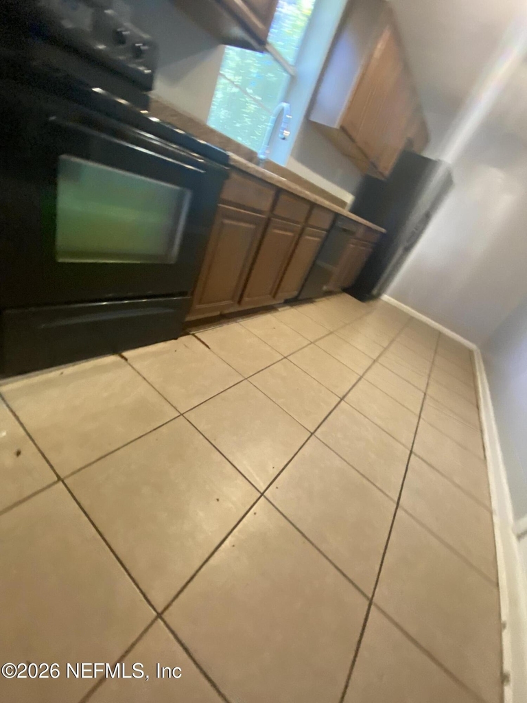 13007 Atomic Street - Photo 5
