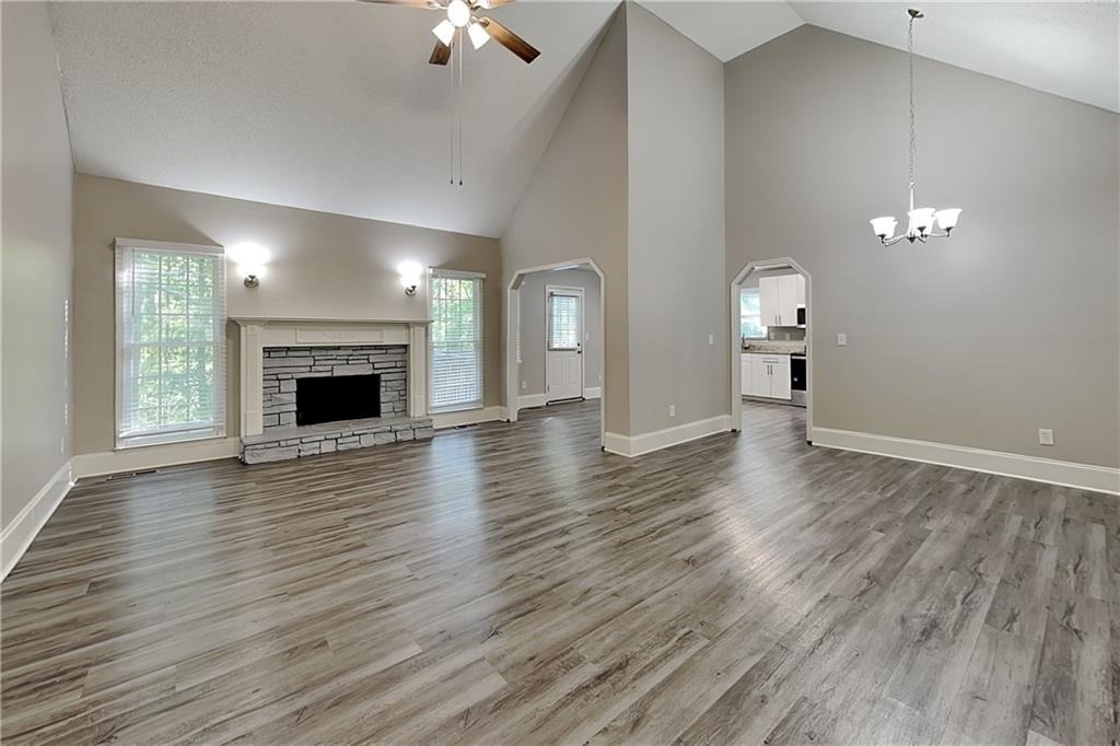 755 Abbington Lane - Photo 2