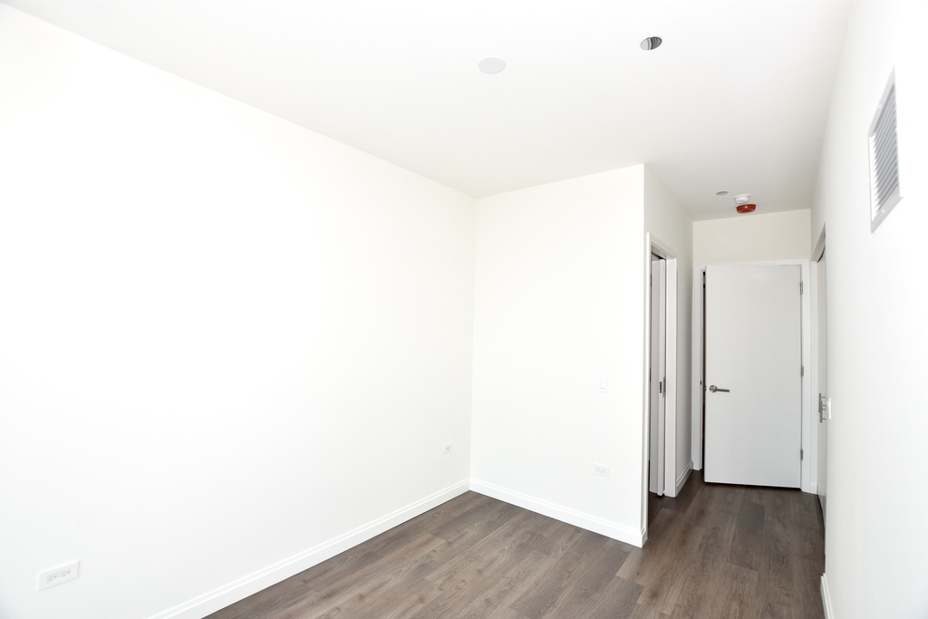 1000 S Michigan Avenue - Photo 18