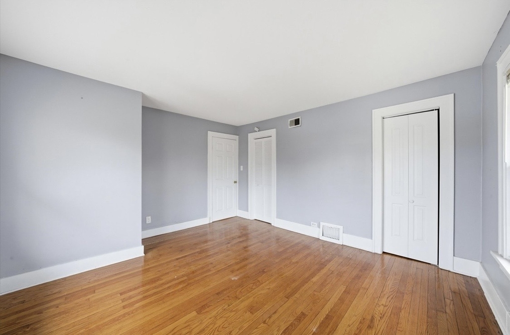 18335 Sherman Street - Photo 5