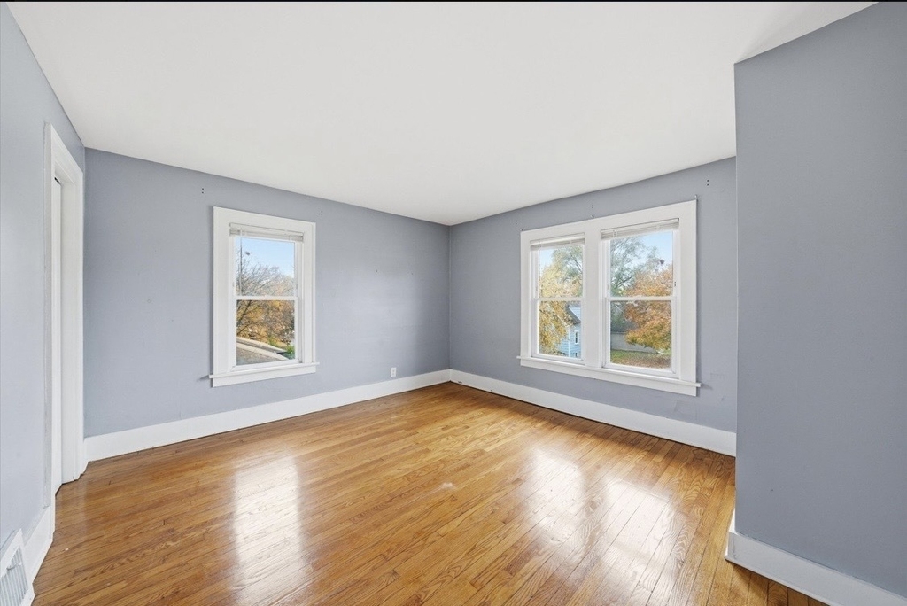 18335 Sherman Street - Photo 9