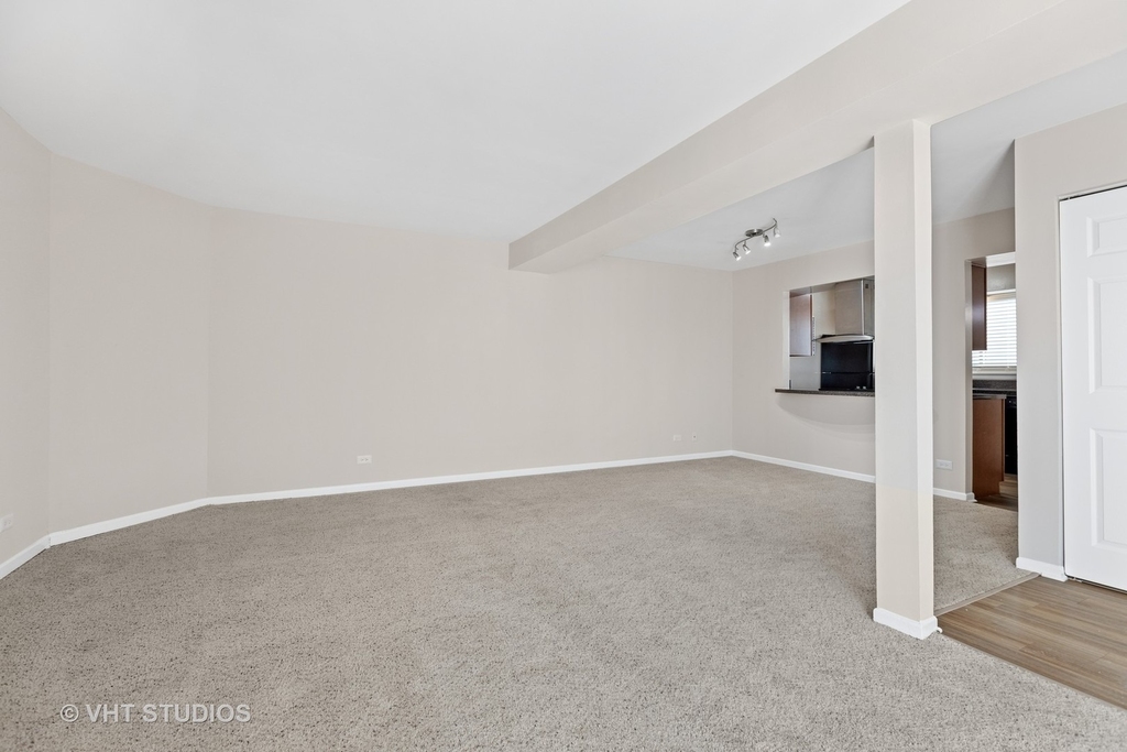 1541 Westminster Drive - Photo 22