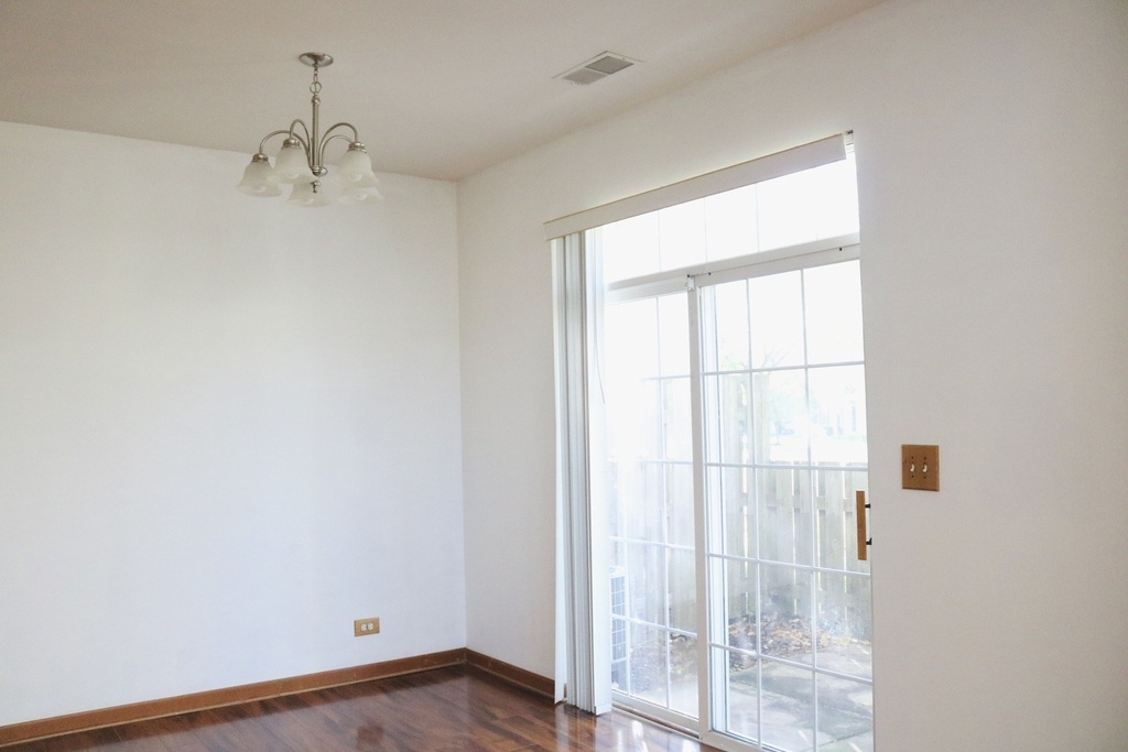 2598 Hillsboro Boulevard - Photo 8