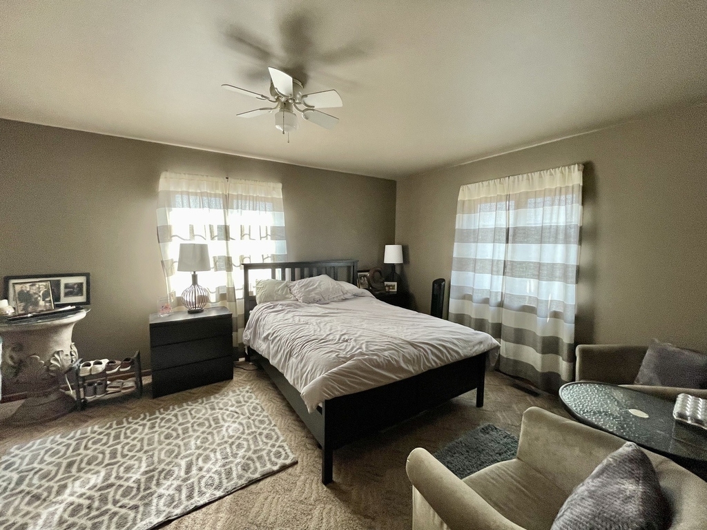 76 Washington Street - Photo 2