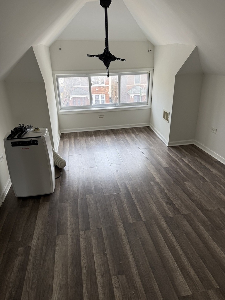 4612 S Spaulding Avenue - Photo 1