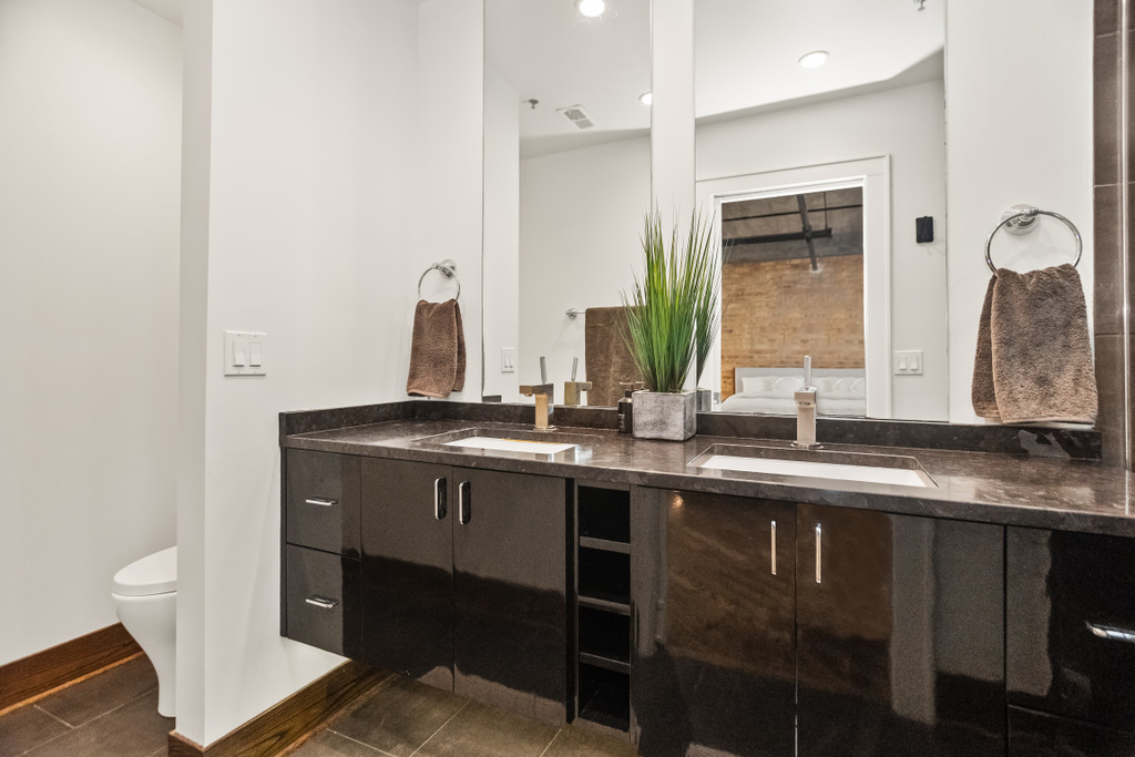 1830 Ridge Avenue - Photo 12