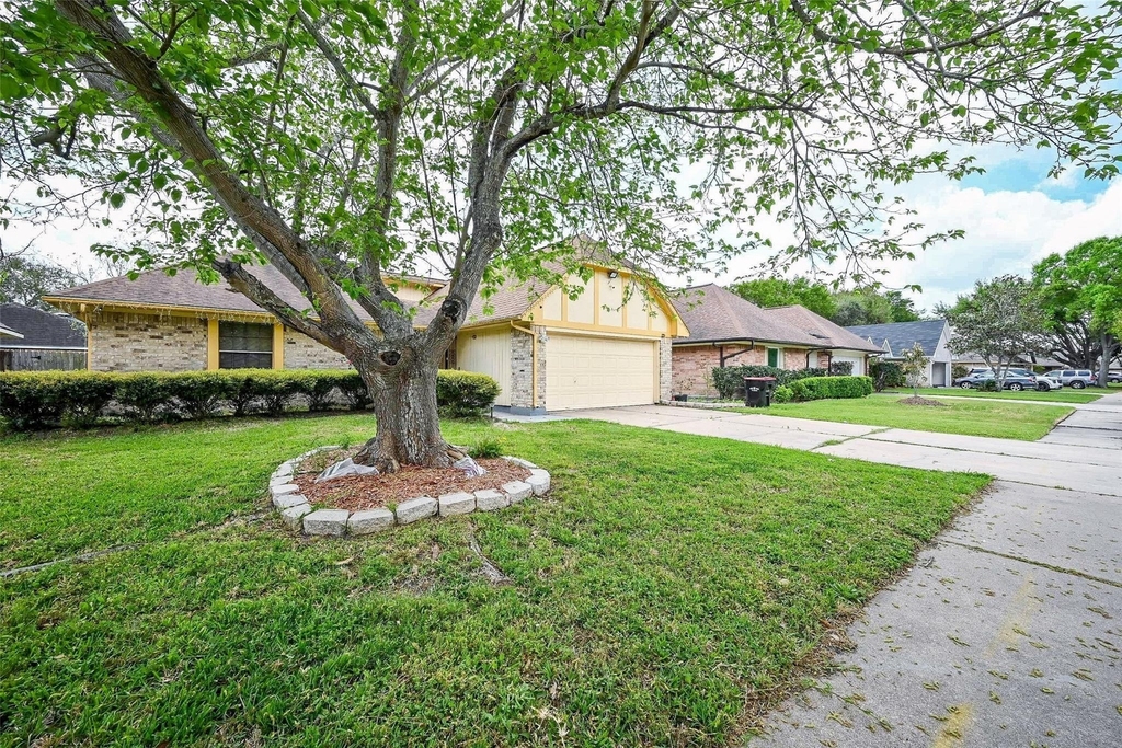 14431 Royal Hill Drive - Photo 2