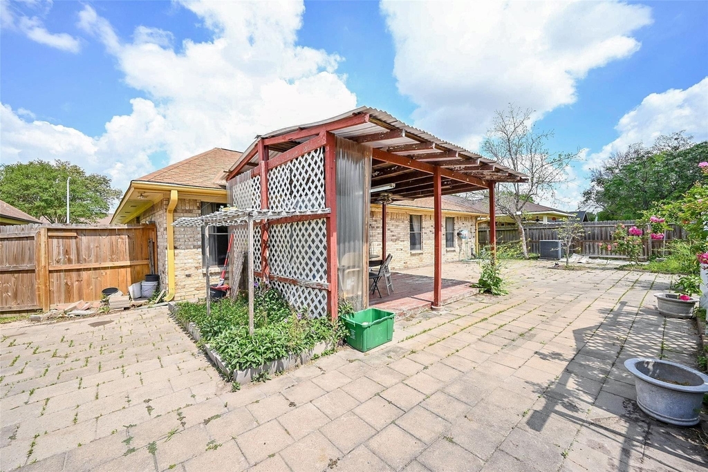 14431 Royal Hill Drive - Photo 26