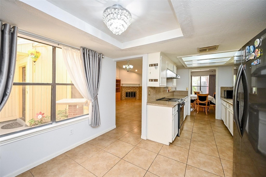 14431 Royal Hill Drive - Photo 8